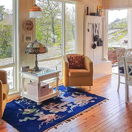 Pet Friendly In With House Sea View Gjeving